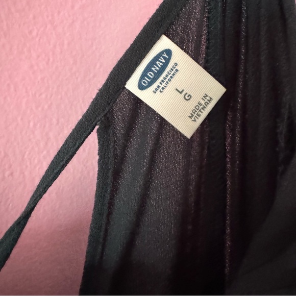 Old Navy Green Pleated Long Sleeve Cold Shoulder Blouse - Picture 7 of 8